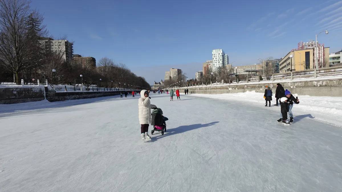 Patinando en el Canal Rideau